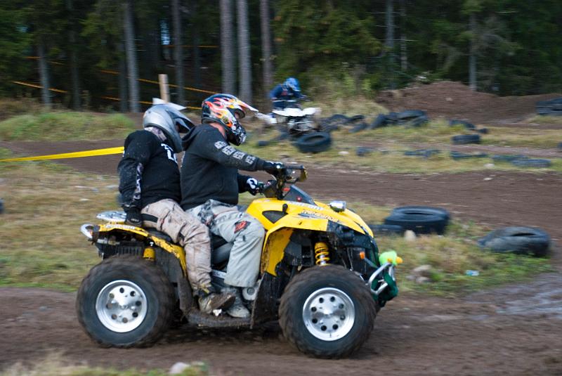 7-timmars_atv_enduro_i_sater-09 (43).jpg - 7-timmars atrv enduro i Säter November -09 (Pete, Mackan)